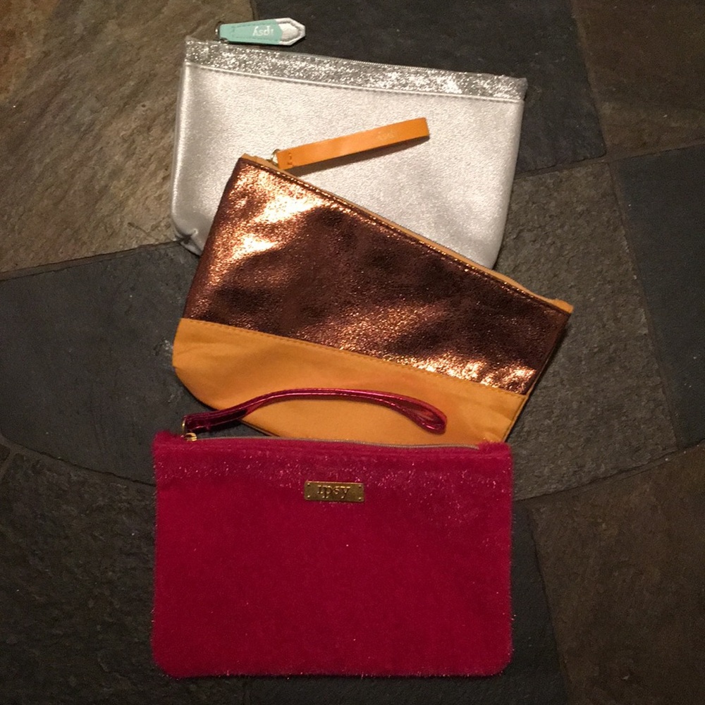 Ipsy Makeup Bag Bundle - image 1